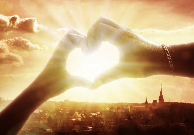 hand-3324441_1280
